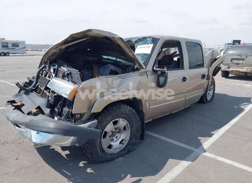 Photo 2 of 2005 Chevrolet Silverado 1500 Z71 (VIN 2GCEK13T851279138)
