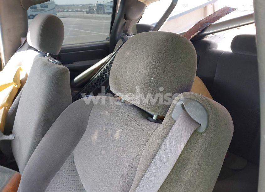 Photo 8 of 2005 Chevrolet Silverado 1500 Z71 (VIN 2GCEK13T851279138)