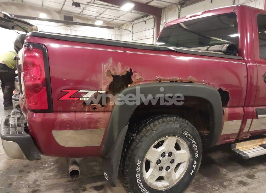 Photo 20 of 2006 Chevrolet Silverado 1500 LT1 (VIN 2GCEK13T861135557)