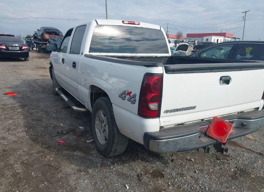 Photo 3 of 2006 Chevrolet Silverado 1500 LT1 (VIN 2GCEK13T861148907)