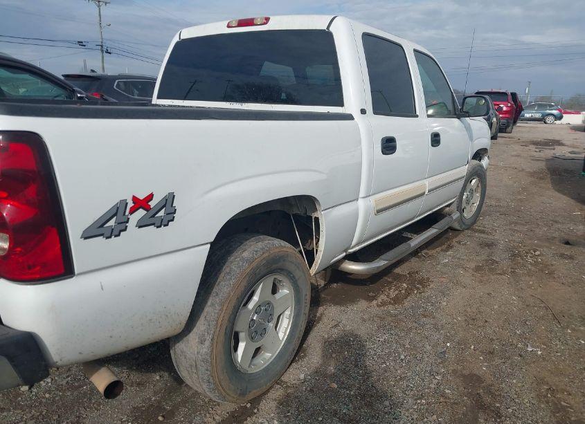 Photo 4 of 2006 Chevrolet Silverado 1500 LT1 (VIN 2GCEK13T861148907)