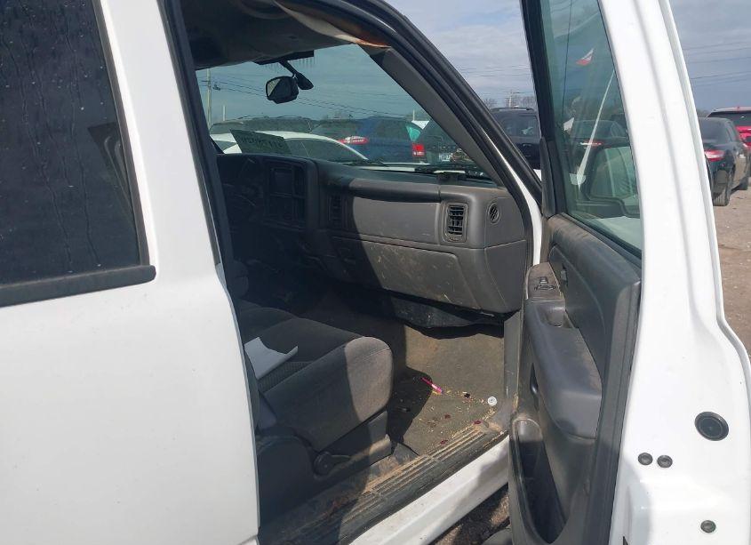 Photo 5 of 2006 Chevrolet Silverado 1500 LT1 (VIN 2GCEK13T861148907)