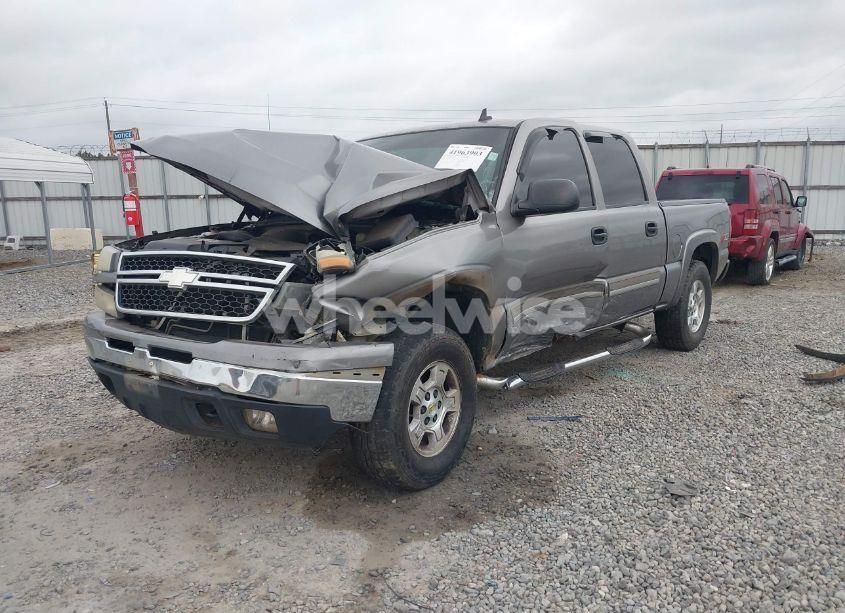 Photo 2 of 2006 Chevrolet Silverado 1500 LT3 (VIN 2GCEK13T861186525)