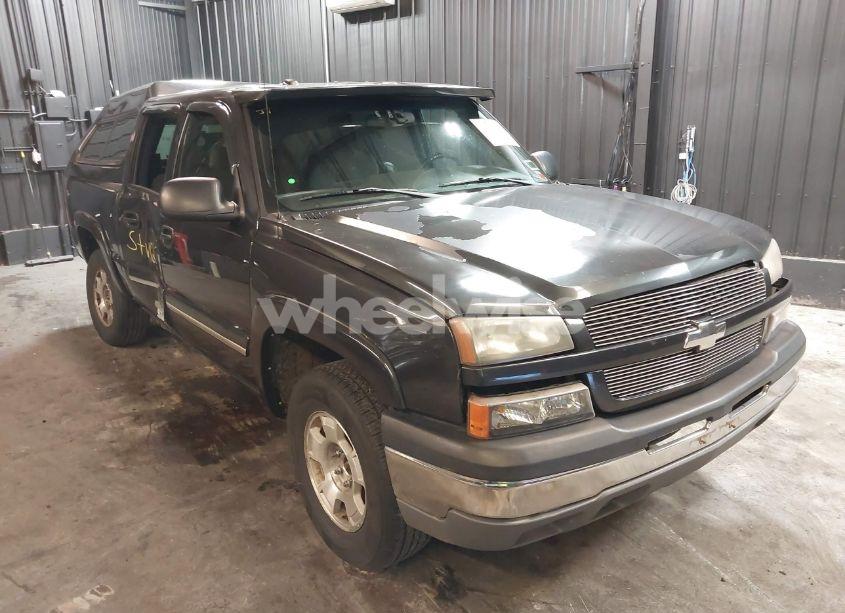 2004 Chevrolet Silverado 1500 LS (VIN 2GCEK13T941331407) main photo