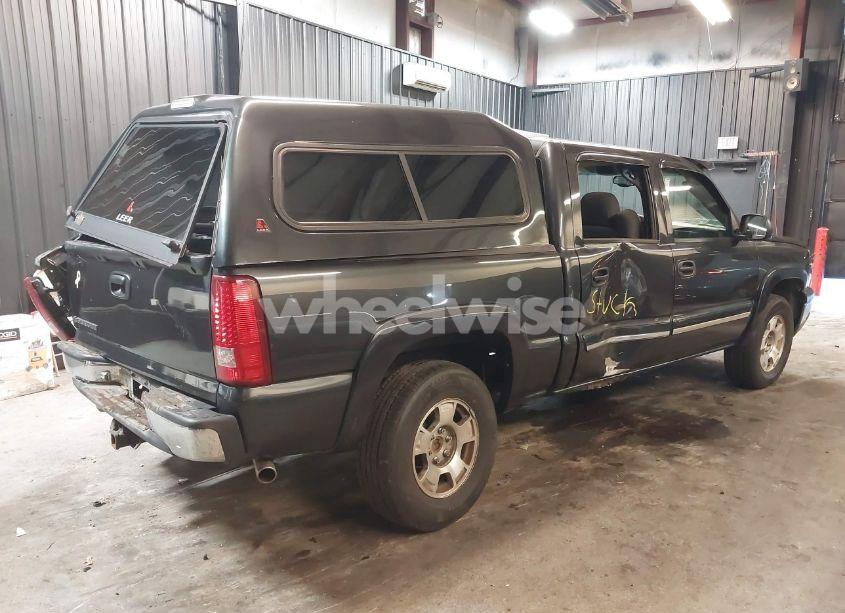 Photo 4 of 2004 Chevrolet Silverado 1500 LS (VIN 2GCEK13T941331407)