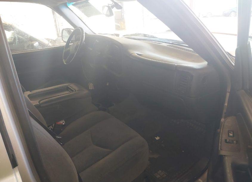 Photo 5 of 2004 Chevrolet Silverado 1500 Z71 (VIN 2GCEK13T941351947)