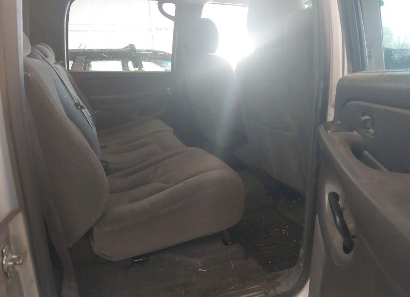 Photo 8 of 2004 Chevrolet Silverado 1500 Z71 (VIN 2GCEK13T941351947)