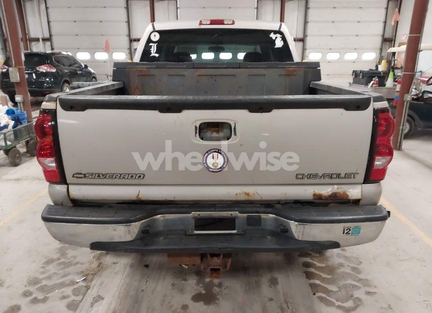 Photo 16 of 2005 Chevrolet Silverado 1500 Z71 (VIN 2GCEK13T951132388)