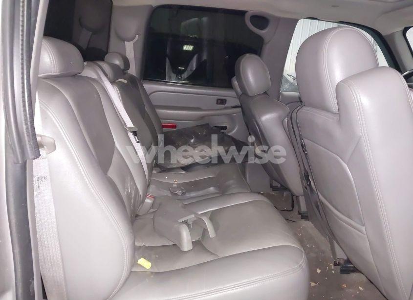 Photo 8 of 2005 Chevrolet Silverado 1500 Z71 (VIN 2GCEK13T951276295)