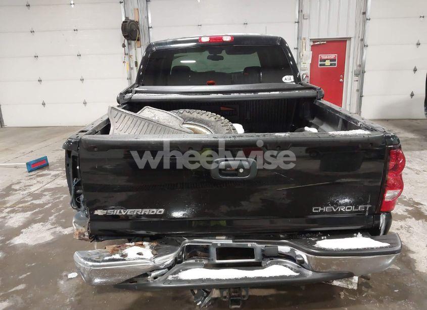 Photo 16 of 2005 Chevrolet Silverado 1500 LT (VIN 2GCEK13T951361945)