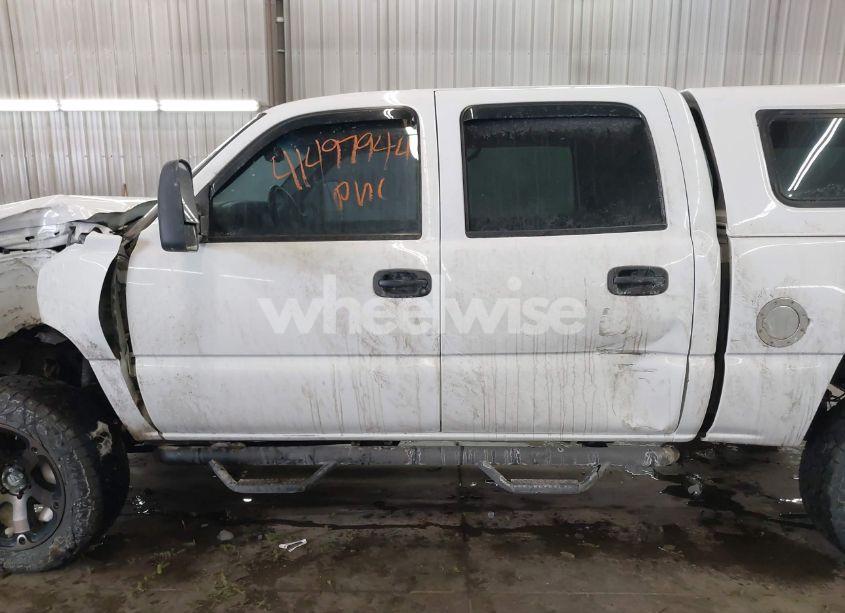 Photo 15 of 2006 Chevrolet Silverado 1500 LT1 (VIN 2GCEK13T961221041)