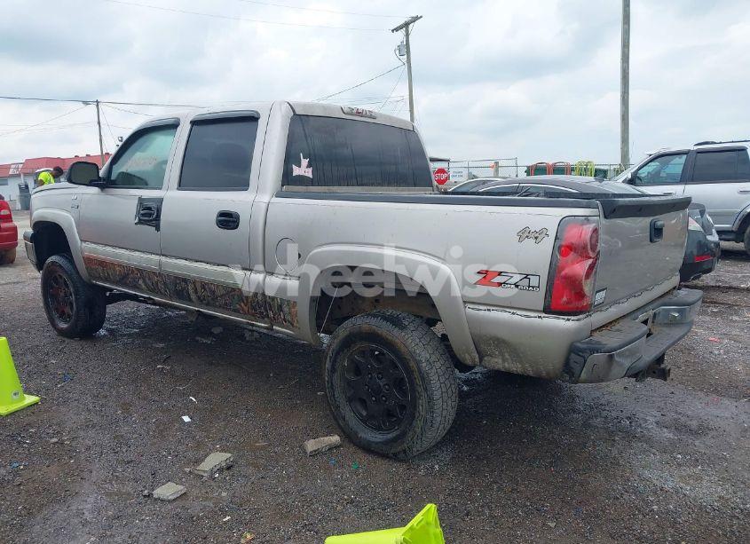 Photo 14 of 2005 Chevrolet Silverado 1500 Z71 (VIN 2GCEK13TX51155971)