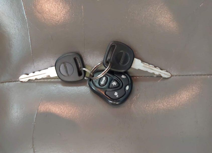 Photo 11 of 2005 Chevrolet Silverado 1500 LT (VIN 2GCEK13TX51165092)