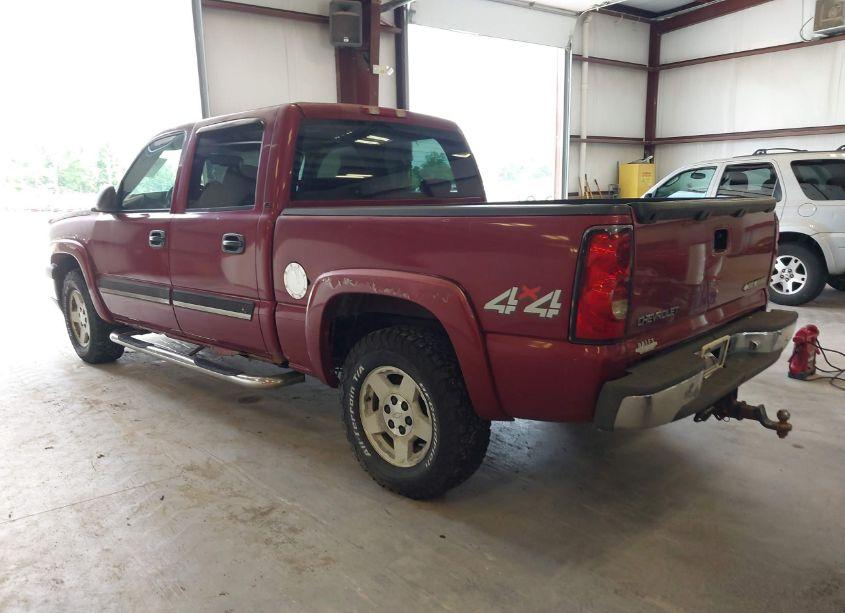 Photo 3 of 2005 Chevrolet Silverado 1500 LT (VIN 2GCEK13TX51165092)