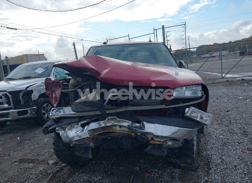 Photo 12 of 2005 Chevrolet Silverado 1500 LS (VIN 2GCEK13TX51399720)