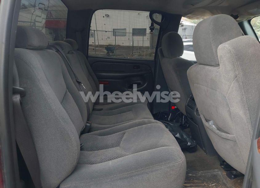 Photo 8 of 2005 Chevrolet Silverado 1500 LS (VIN 2GCEK13TX51399720)