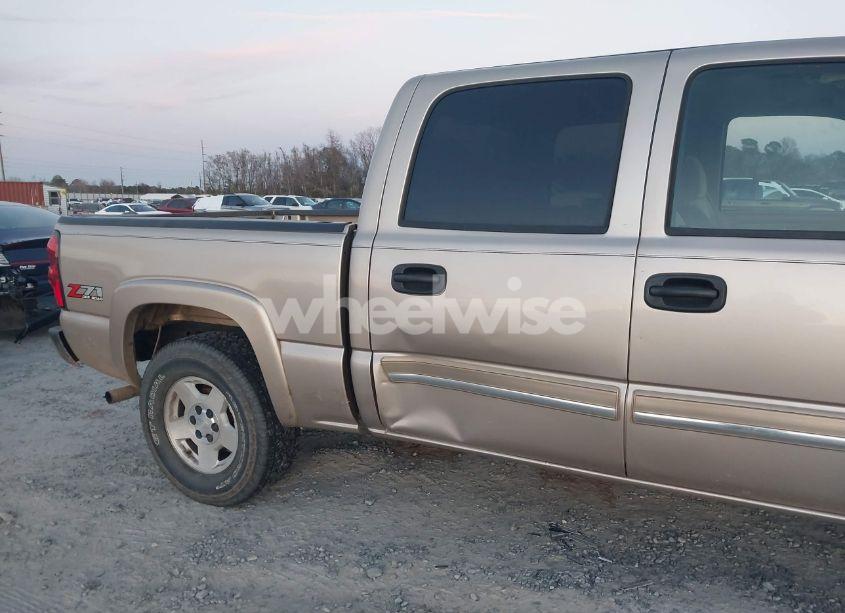 Photo 6 of 2006 Chevrolet Silverado 1500 LT1 (VIN 2GCEK13TX61116976)
