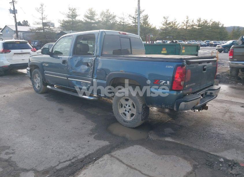 Photo 3 of 2006 Chevrolet Silverado 1500 LT3 (VIN 2GCEK13TX61129923)