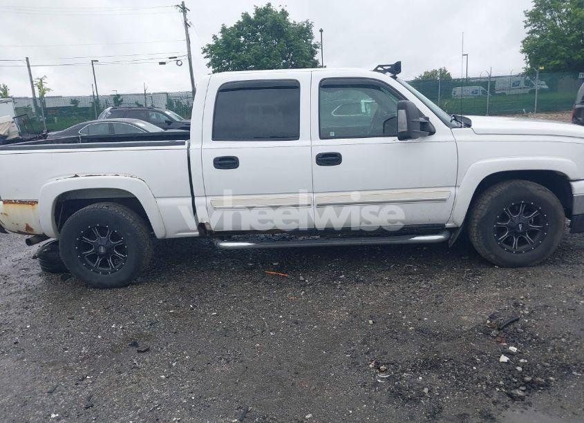 Photo 13 of 2006 Chevrolet Silverado 1500 LT2 (VIN 2GCEK13TX61137830)