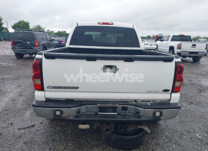 Photo 16 of 2006 Chevrolet Silverado 1500 LT2 (VIN 2GCEK13TX61137830)