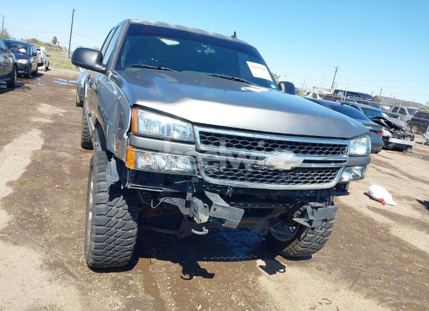 Photo 6 of 2006 Chevrolet Silverado 1500 LT2 (VIN 2GCEK13TX61184260)