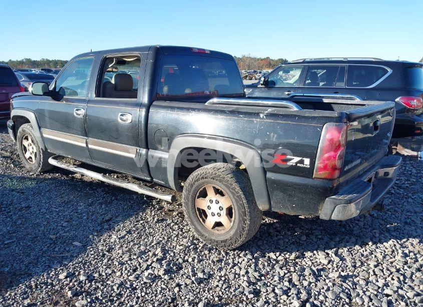 Photo 3 of 2006 Chevrolet Silverado 1500 LT3 (VIN 2GCEK13TX61204068)