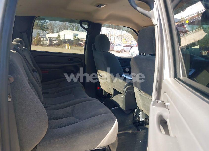 Photo 8 of 2006 Chevrolet Silverado 1500 LT1 (VIN 2GCEK13TX61219752)