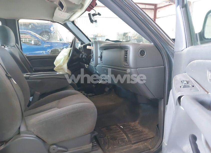 Photo 5 of 2006 Chevrolet Silverado 1500 LS (VIN 2GCEK13V261225692)