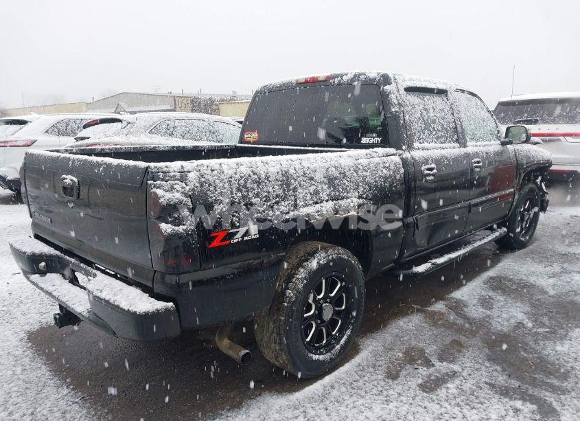 Photo 4 of 2006 Chevrolet Silverado 1500 LS (VIN 2GCEK13V661202657)
