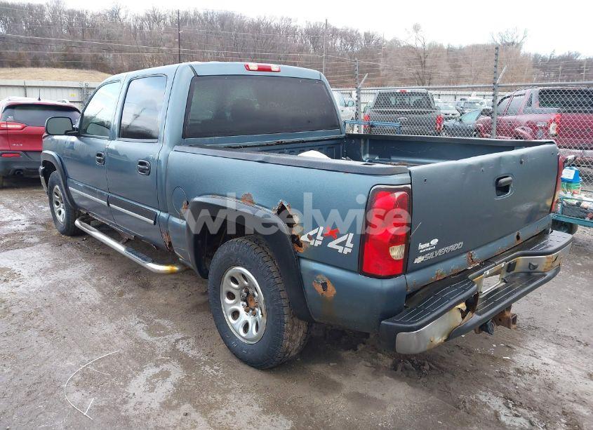Photo 3 of 2006 Chevrolet Silverado 1500 LS (VIN 2GCEK13VX61224130)