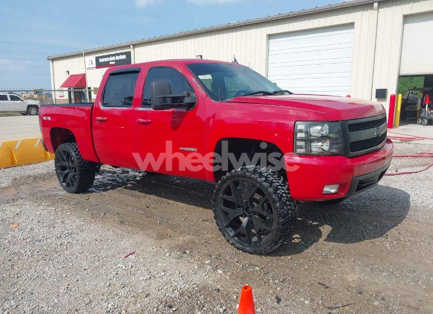 2008 Chevrolet Silverado 1500 LTZ (VIN 2GCEK13Y281241713) main photo