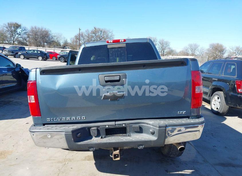 Photo 17 of 2007 Chevrolet Silverado 1500 LTZ (VIN 2GCEK13Y371690431)