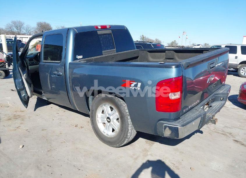 Photo 3 of 2007 Chevrolet Silverado 1500 LTZ (VIN 2GCEK13Y371690431)