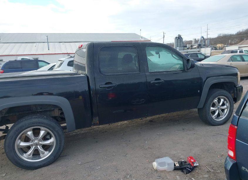 Photo 13 of 2007 Chevrolet Silverado 1500 LTZ (VIN 2GCEK13YX71690006)