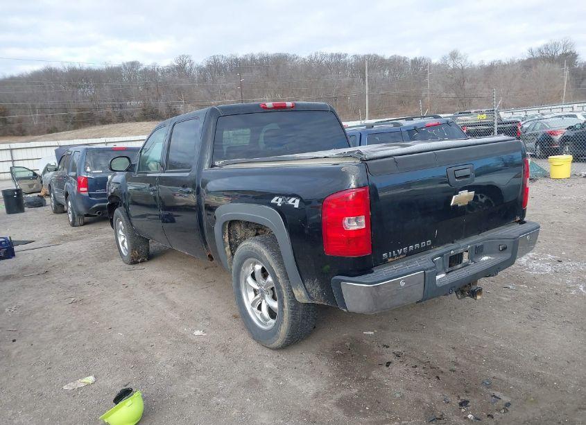 Photo 3 of 2007 Chevrolet Silverado 1500 LTZ (VIN 2GCEK13YX71690006)