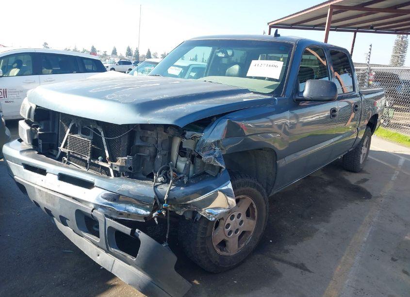 Photo 2 of 2006 Chevrolet Silverado 1500 LT3 (VIN 2GCEK13Z061318830)