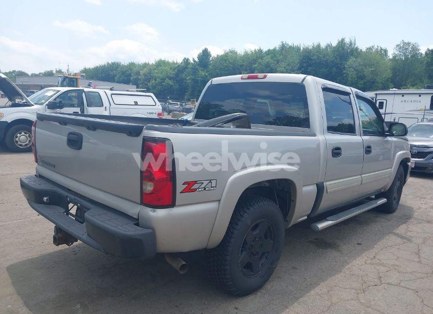 Photo 4 of 2006 Chevrolet Silverado 1500 LT2 (VIN 2GCEK13Z461263072)