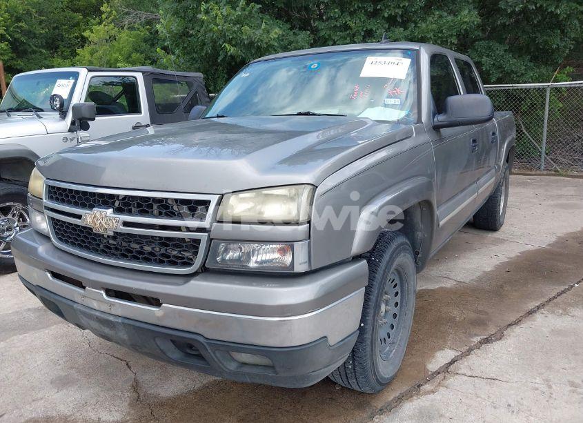 Photo 2 of 2007 Chevrolet Silverado 1500 CLASSIC LT2 (VIN 2GCEK13Z471115683)