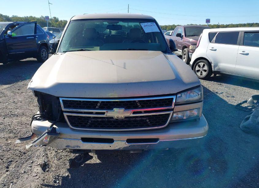Photo 12 of 2007 Chevrolet Silverado 1500 CLASSIC LT1 (VIN 2GCEK13Z671102837)