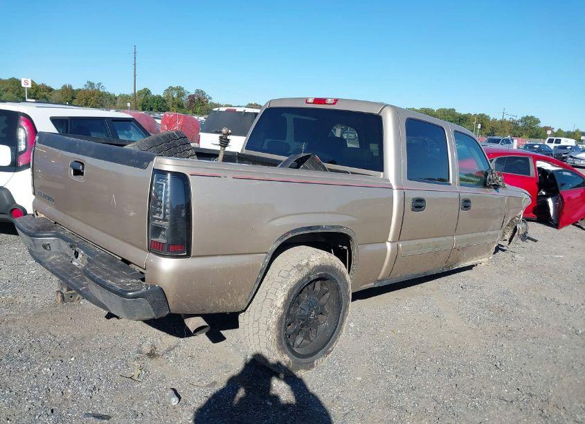 Photo 4 of 2007 Chevrolet Silverado 1500 CLASSIC LT1 (VIN 2GCEK13Z671102837)