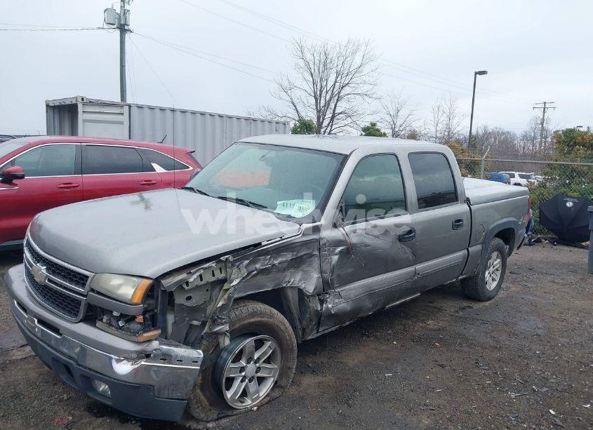 Photo 2 of 2007 Chevrolet Silverado 1500 CLASSIC LT1 (VIN 2GCEK13Z971109264)
