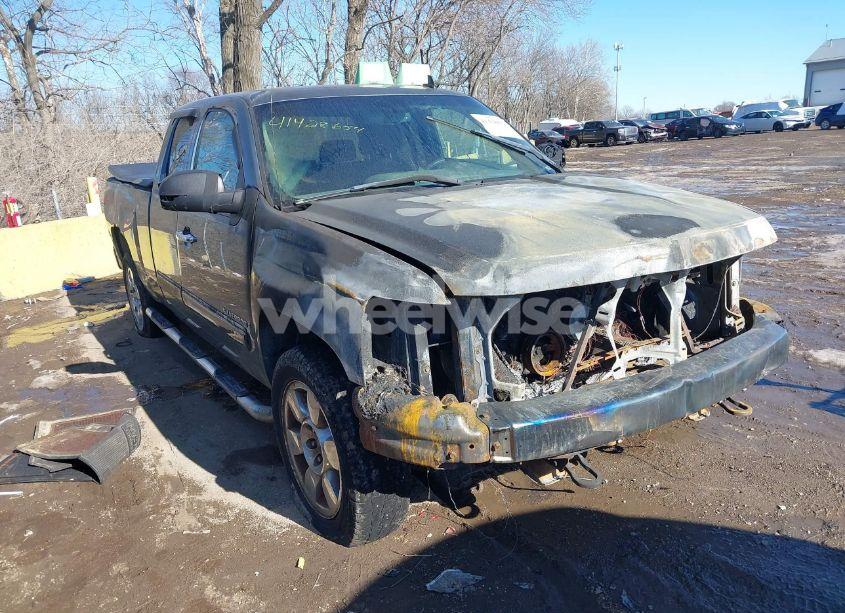 2007 Chevrolet Silverado 1500 LT2 (VIN 2GCEK190271730595) main photo