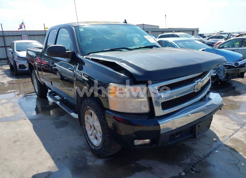 2008 Chevrolet Silverado 1500 LT1 (VIN 2GCEK190481213784) main photo