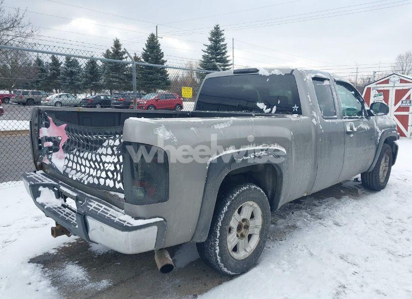 Photo 4 of 2009 Chevrolet Silverado 1500 WORK TRUCK (VIN 2GCEK190691107726)