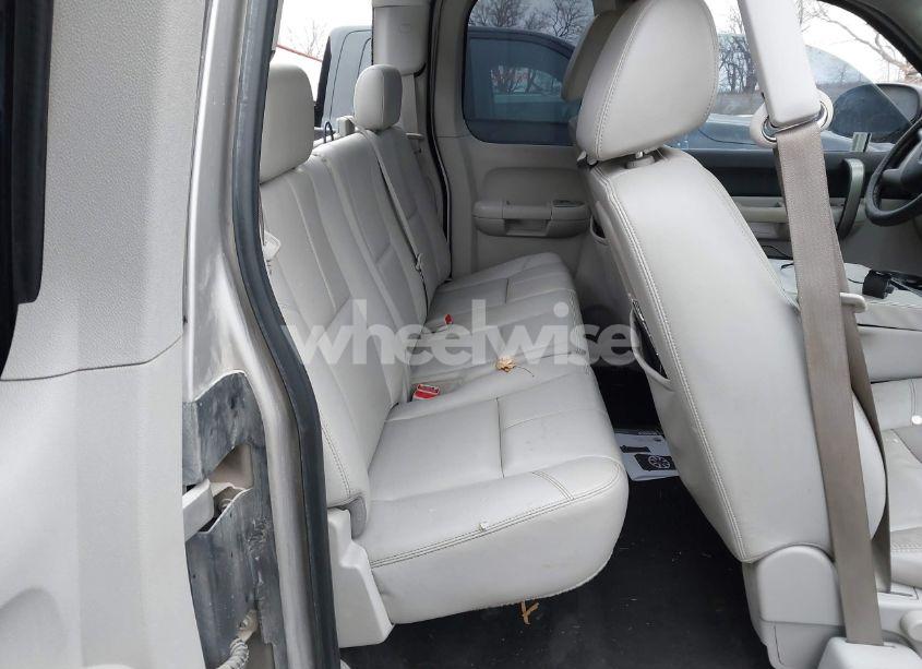 Photo 8 of 2008 Chevrolet Silverado 1500 LT1 (VIN 2GCEK190781254989)