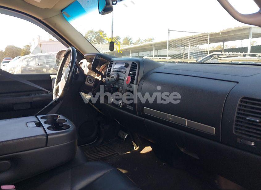 Photo 5 of 2008 Chevrolet Silverado 1500 LT1 (VIN 2GCEK190X81153932)