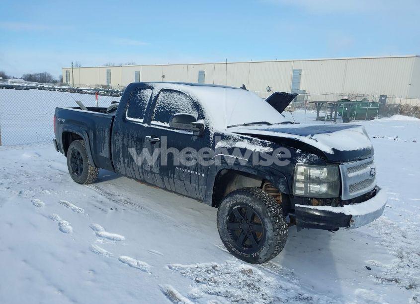 2008 Chevrolet Silverado 1500 LT1/LT2/LTZ/WORK TRUCK (VIN 2GCEK190X81265260) main photo