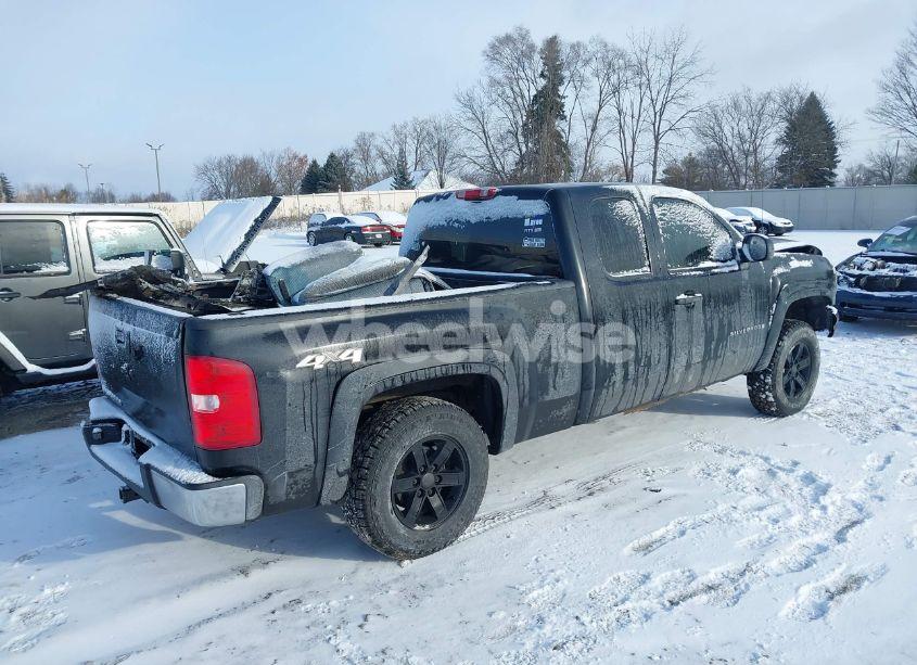 Photo 4 of 2008 Chevrolet Silverado 1500 LT1/LT2/LTZ/WORK TRUCK (VIN 2GCEK190X81265260)