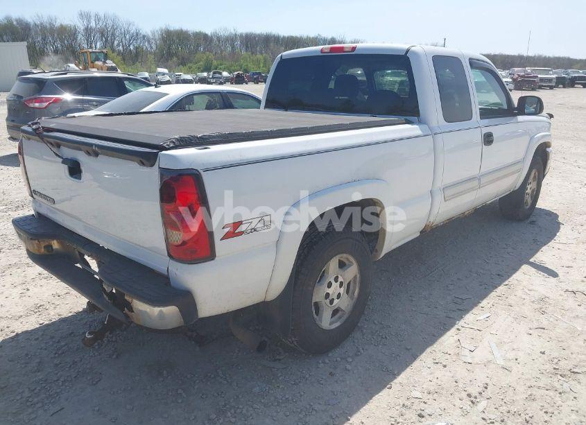 Photo 4 of 2006 Chevrolet Silverado 1500 LT1 (VIN 2GCEK19B061108884)