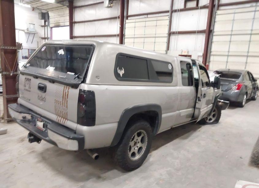 Photo 4 of 2006 Chevrolet Silverado 1500 LT1 (VIN 2GCEK19B161276033)